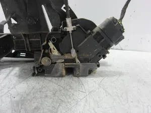Foto de CERRADURA PUERTA DELANTERA IZQUIERDA FORD FOCUS BERLINA (CAP) 1.8 TDCi Turbodiesel CAT (116 CV / 85 KW) referencia 3M5AR21813ER foto 2