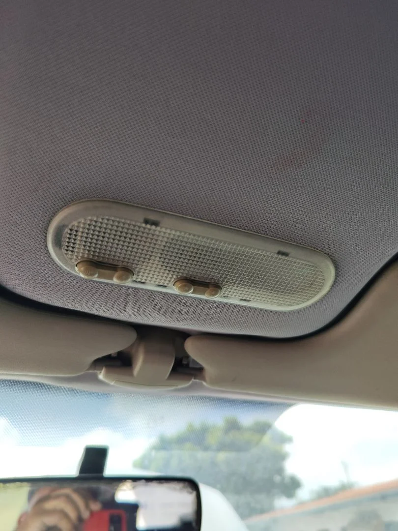 Foto de LUZ INTERIOR RENAULT MEGANE II GRANDTOUR 1.5 dCi Diesel CAT (86 CV / 63 KW)