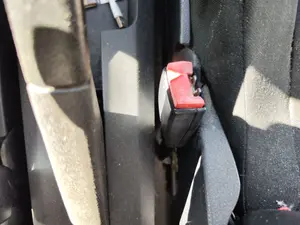 Foto de PRETENSOR AIRBAG DERECHO SEAT IBIZA (6L1) 1.9 TDI (101 CV / 74 KW)
