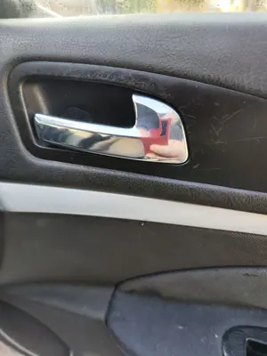 Foto de MANETA INTERIOR DELANTERA DERECHA ALFA ROMEO 159 (140) 1.9 JTD (M) 16V CAT (150 CV / 110 KW) referencia 156043460