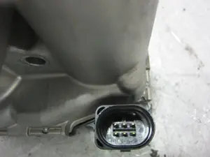 Foto de CAJA MARIPOSA PORSCHE MACAN (95BA) referencia 06K133062AS foto 2
