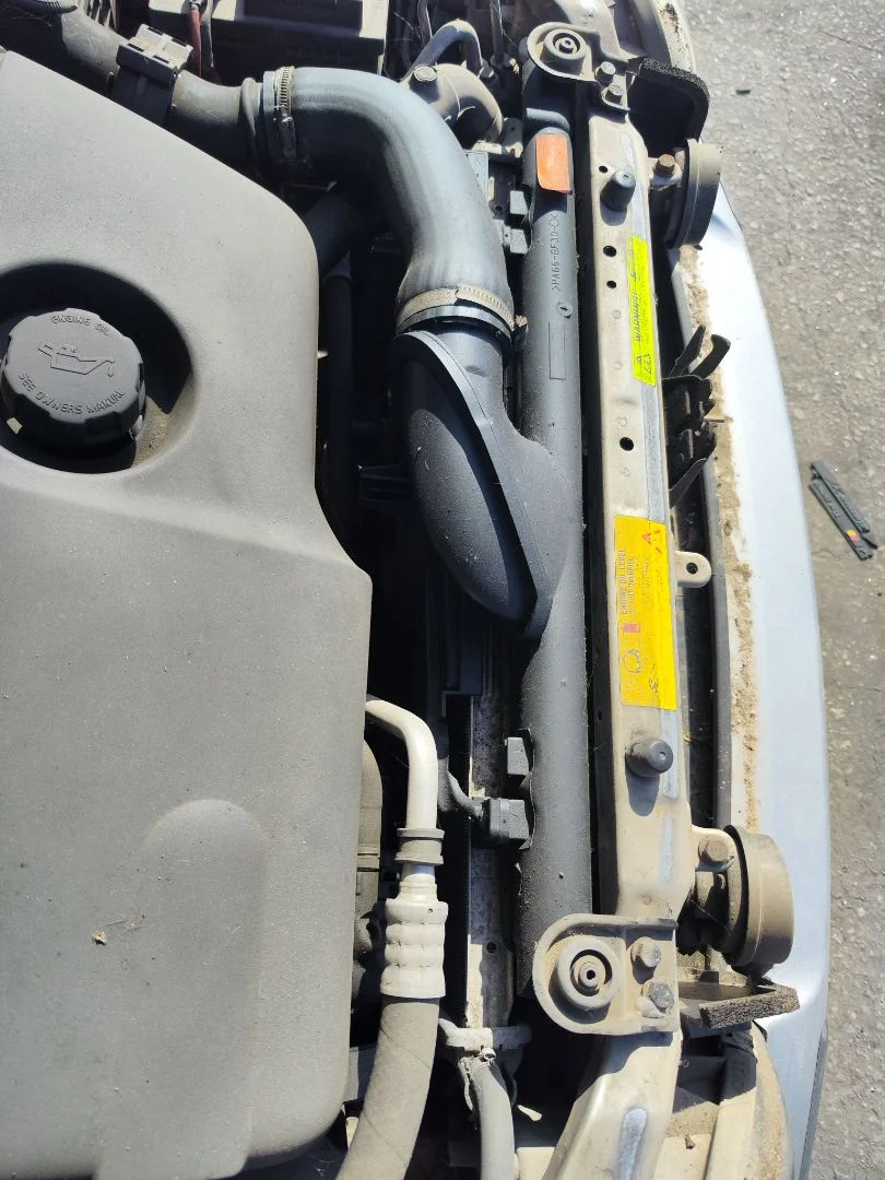 Foto de RADIADOR AGUA VOLVO S40 BERLINA 1.9 Diesel CAT (116 CV / 85 KW)