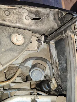 Foto de DEPOSITO EXPANSION RENAULT SCENIC II (JM) 1.9 dCi Diesel (120 CV / 88 KW) referencia 7701474499