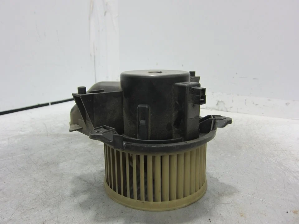 Foto de MOTOR CALEFACCION FIAT I DOBLÒ (119) 1.9 JTD CAT (101 CV / 74 KW) referencia 141730600