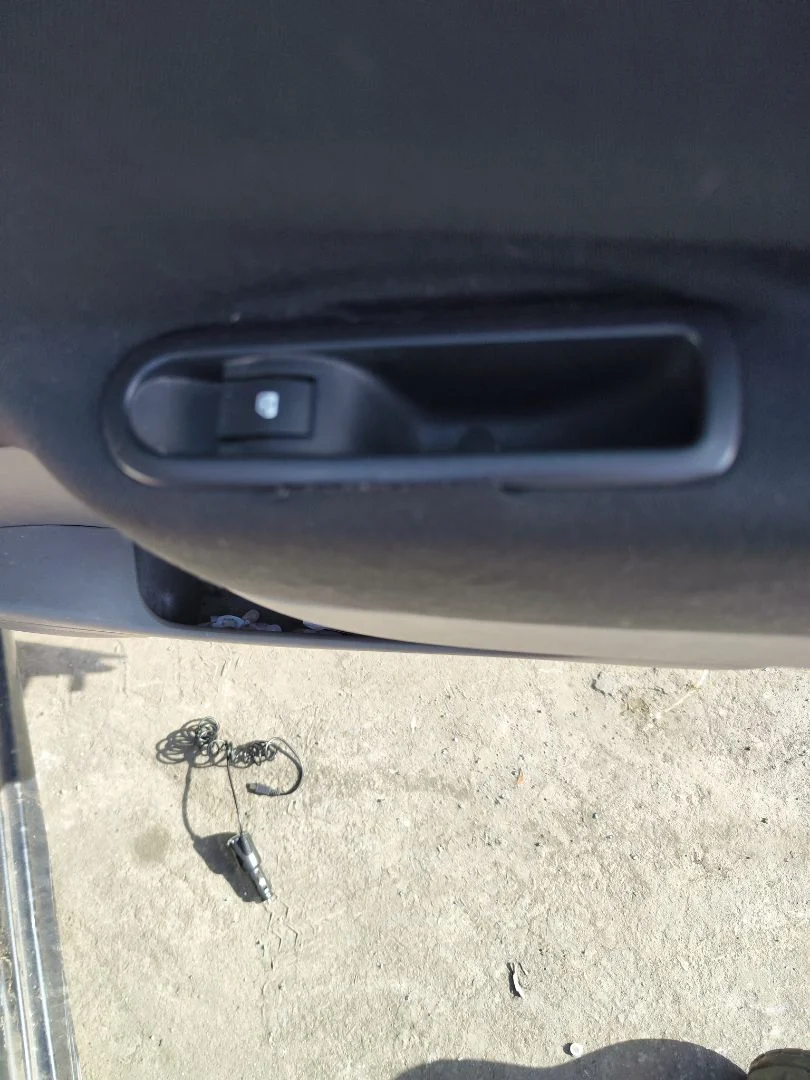 Foto de MANDO ELEVALUNAS TRASERO DERECHO RENAULT SCENIC II (JM) 1.5 dCi Diesel (106 CV / 78 KW)