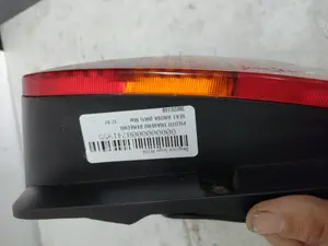 Foto de PILOTO TRASERO DERECHO SEAT AROSA (6H1) 1.7 SDI CAT (AKU) (60 CV / 44 KW) referencia 38020748 foto 2