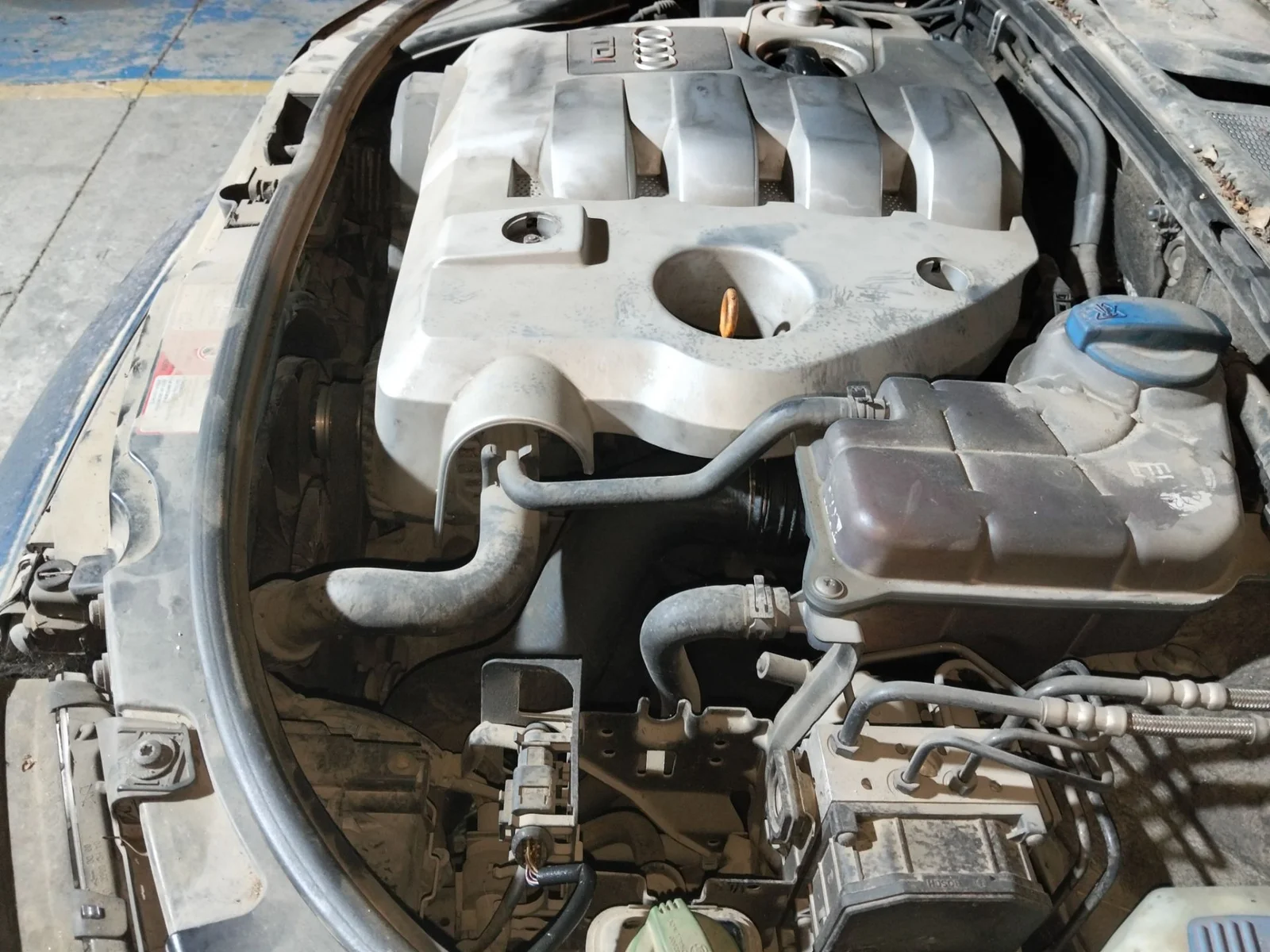 Foto de MOTOR ARRANQUE AUDI A4 BERLINA (8E)