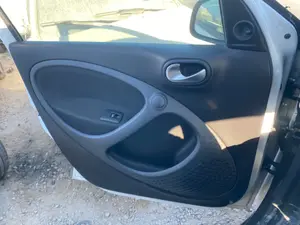 Foto de GUARNECIDO PUERTA DELANTERA IZQUIERDA SMART FORFOUR