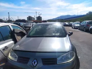 Foto de CAPO RENAULT MEGANE II CLASSIC BERLINA 1.5 dCi Diesel (101 CV / 74 KW) referencia 7751476151