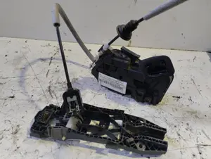 Foto de CERRADURA PUERTA TRASERA DERECHA VOLKSWAGEN POLO V (6R1) referencia 5K4839016F