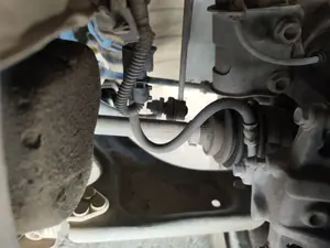 Foto de BIELETA ESTABILIZADORA DELANTERA IZQUIERDA OPEL COMBO (CORSA C) 1.3 16V CDTI CAT (Z 13 DT / LN9) (69 CV / 51 KW) referencia 90496116
