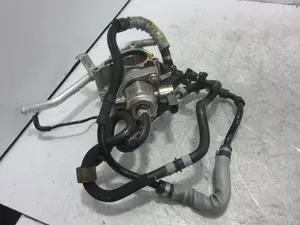 Foto de DEPRESOR FRENO / BOMBA VACIO PORSCHE MACAN (95BA) referencia 06K145100 foto 2