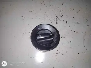 Foto de MANDO LUCES VOLKSWAGEN PASSAT BERLINA (3B3) 1.9 TDI (131 CV / 96 KW) referencia 1C0941531A foto 1