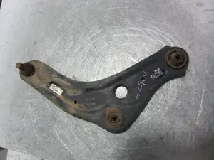 Foto de BRAZO SUSPENSION INFERIOR DELANTERO DERECHO RENAULT KADJAR 1.3 TCE (159 CV / 117 KW) referencia 44EA0BRH