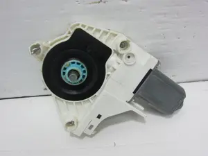 Foto de MOTOR ELEVALUNAS DELANTERO IZQUIERDO PORSCHE CAYENNE (TIPO 92A) referencia 8K0959801B foto 3
