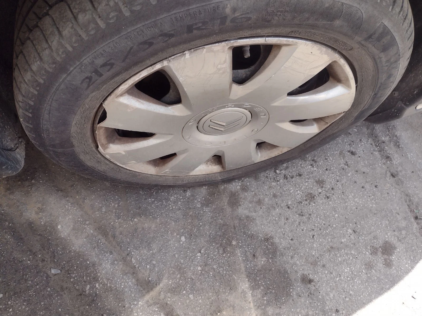 Foto de PINZA DE FRENO DELANTERA DERECHA CITROEN C5 BERLINA 1.6 HDi CAT (9HY / DV6TED4) (109 CV / 80 KW) referencia 4400L7