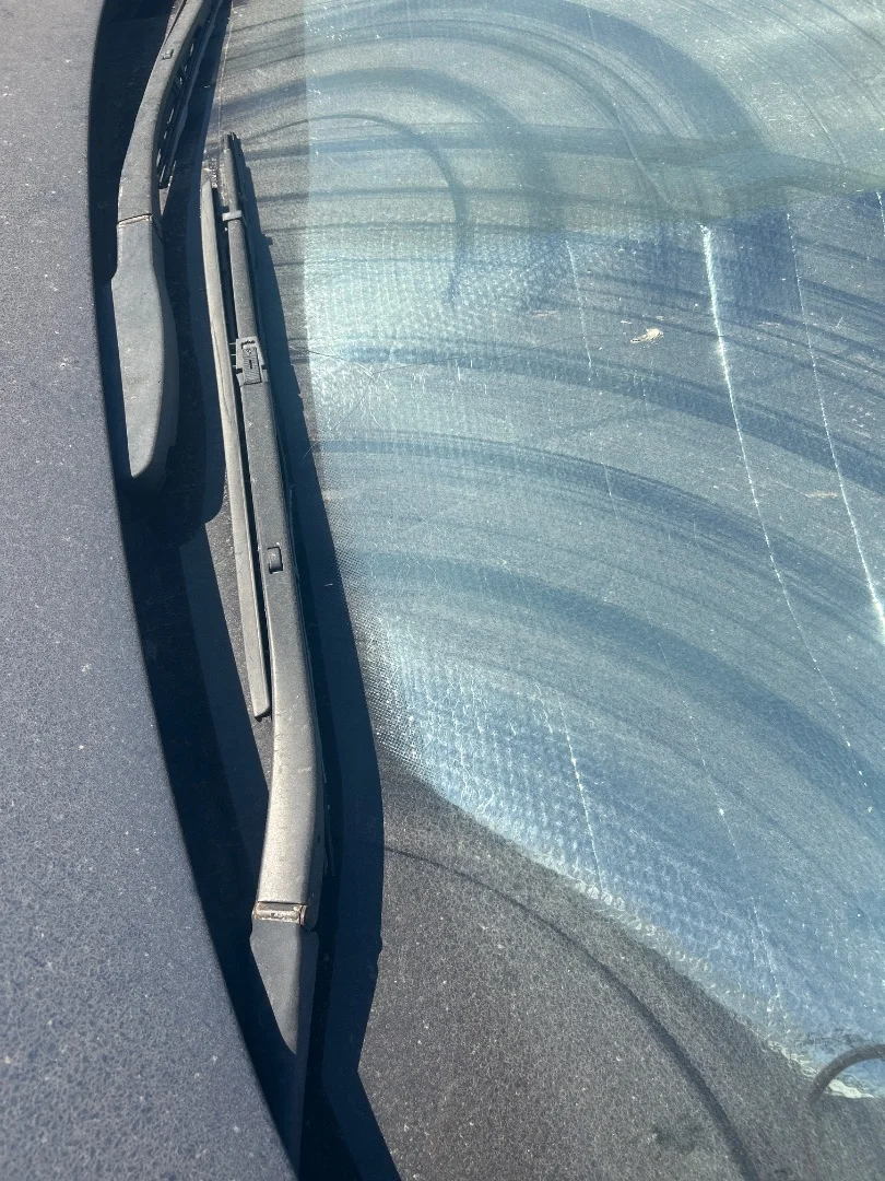 Foto de BRAZO LIMPIA DELANTERO IZQUIERDO BMW SERIE 5 TOURING (E39) 2.0 24V (150 CV / 110 KW)
