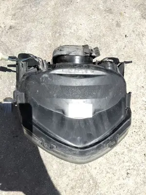 Foto de FARO DELANTERO YAMAHA CYGNUS X 125 cm3 - 8.2 kW (0 CV / 0 KW) foto 2