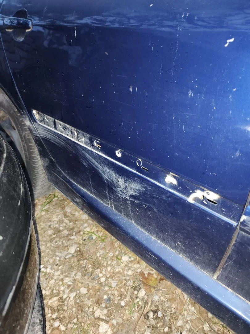 Foto de PUERTA TRASERA DERECHA PEUGEOT 307 (S1)(04.2001) 1.6 16V CAT (109 CV / 80 KW)