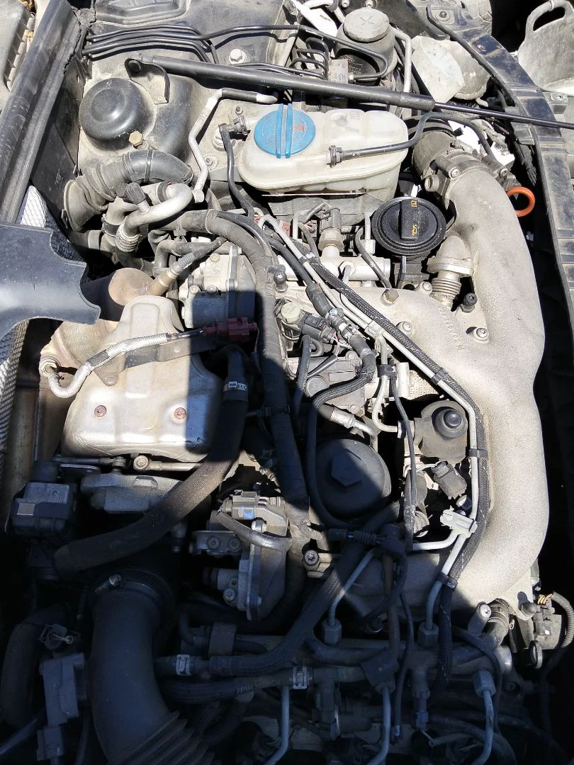 Foto de MOTOR COMPLETO AUDI A5 COUPE (8T) 1.8 16V TFSI (170 CV / 125 KW)