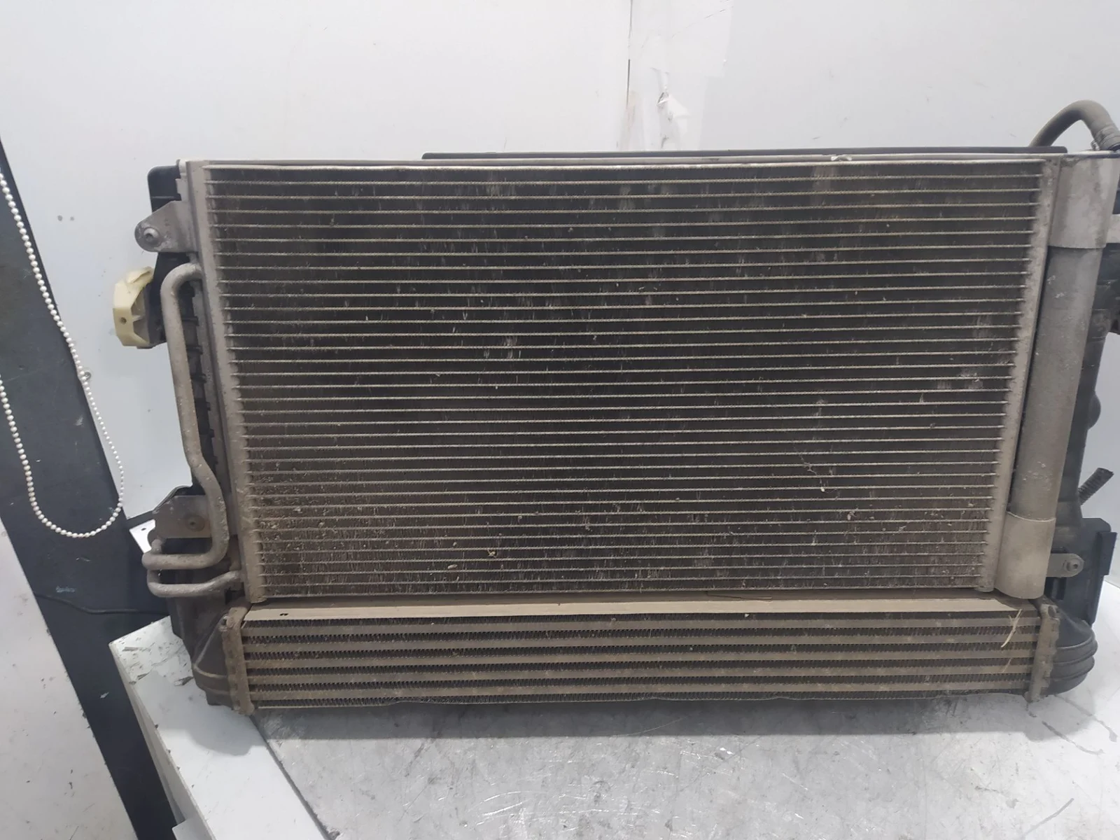 Foto de CONDENSADOR / RADIADOR AIRE ACONDICIONADO SEAT IBIZA BERLINA (6J5) 1.4 TDI (80 CV / 59 KW)