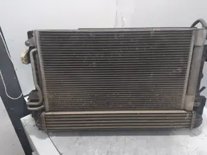 Foto de CONDENSADOR / RADIADOR  AIRE ACONDICIONADO SEAT IBIZA BERLINA (6J5) 1.4 TDI (80 CV / 59 KW)