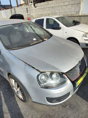 Foto de CAPO VOLKSWAGEN GOLF V (1K1)(10.2003) 1.4 16V TSI (170 CV / 125 KW) referencia 1K0823031J foto 4