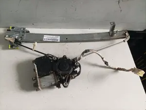 Foto de ELEVALUNAS TRASERO DERECHO MITSUBISHI GALANT FAMILIAR (EA0) 2.5 V6 24V CAT (163 CV / 120 KW) referencia MR215442 foto 1
