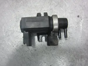 Foto de VALVULA AIRE ADICIONAL FORD FIESTA (CBK) referencia 9645029180