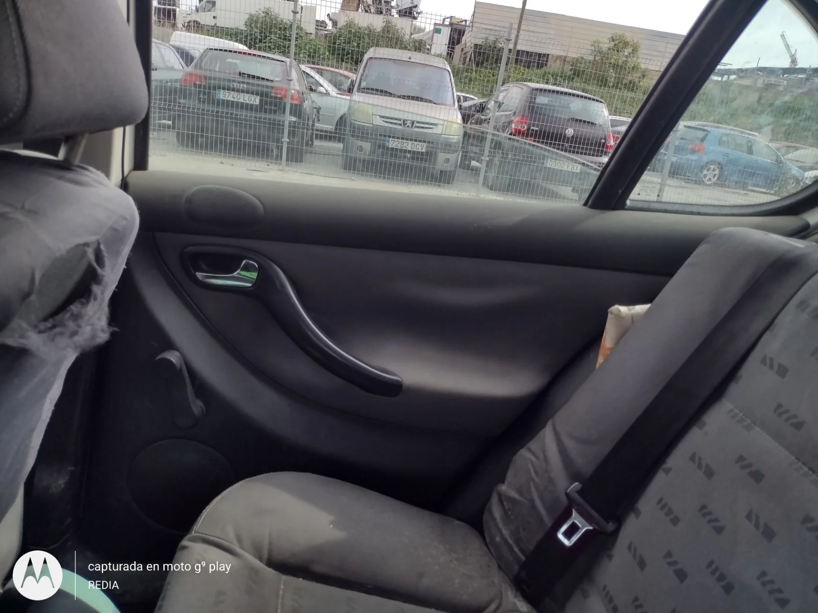 Foto de MANETA ELEVALUNAS TRASERA DERECHA SEAT TOLEDO (1M2) 1.9 TDI (90 CV / 66 KW)