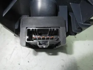 Foto de MANDO ELEVALUNAS DELANTERO DERECHO HONDA CIVIC AERODECK (MB/MC) 1.6 CAT (D 16 B 2) (116 CV / 85 KW) referencia 83544S6AG0 foto 4