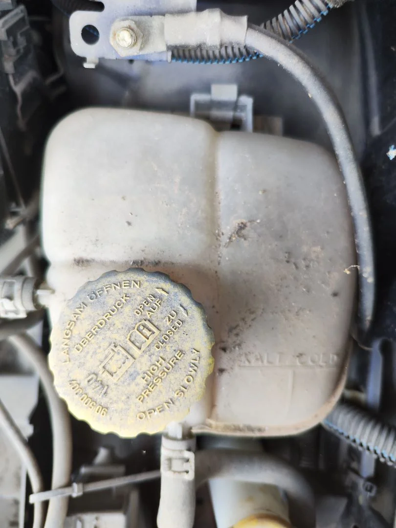 Foto de DEPOSITO EXPANSION OPEL ZAFIRA A 1.6 16V (101 CV / 74 KW) referencia 93183307