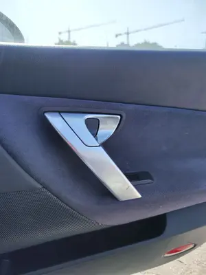 Foto de MANETA INTERIOR DELANTERA DERECHA NISSAN PRIMERA BERLINA (P12) 2.2 16V Turbodiesel CAT (126 CV / 93 KW) referencia 80670AV600