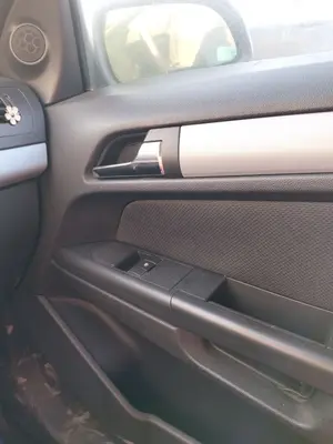 Foto de MANDO ELEVALUNAS DELANTERO DERECHO OPEL ASTRA H BERLINA