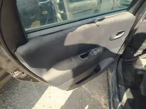 Foto de GUARNECIDO PUERTA TRASERA IZQUIERDA RENAULT SCENIC II (JM) 1.5 dCi Diesel (106 CV / 78 KW) referencia 7701056944 foto 1
