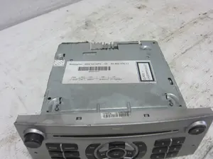 Foto de SISTEMA AUDIO / RADIO CD PEUGEOT 407 2.0 16V HDi FAP CAT (RHR / DW10BTED4) (136 CV / 100 KW) referencia 9660647677 foto 2