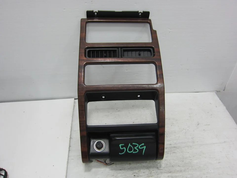 Foto de MOLDURA BMW SERIE X5 (E53) 3.0 24V CAT (231 CV / 170 KW) referencia 55115409