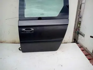 Foto de PUERTA LATERAL CORREDERA IZQUIERDA CHRYSLER VOYAGER (RG) 2.8 CRD CAT (150 CV / 110 KW)