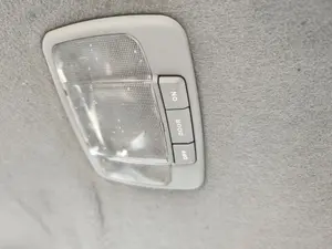 Foto de LUZ INTERIOR KIA CARENS (RS) 1.8 16V CAT (126 CV / 93 KW) foto 2