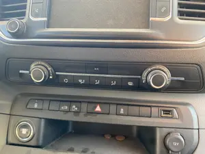 Foto de MANDO CALEFACCION / AIRE ACONDICIONADO PEUGEOT EXPERT FURGÓN