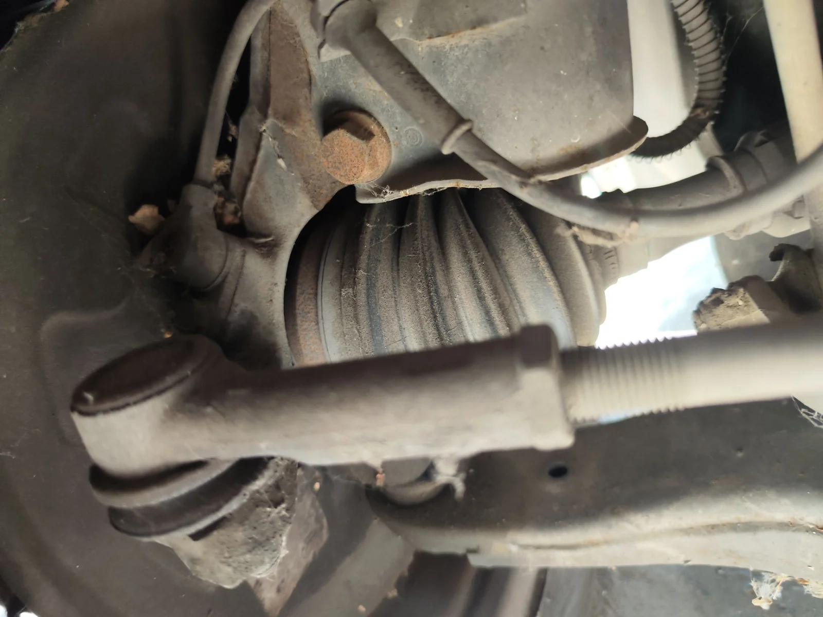 Foto de PINZA DE FRENO DELANTERA IZQUIERDA VOLVO S40 BERLINA 1.9 Diesel CAT (116 CV / 85 KW)