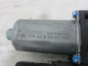 Foto de MOTOR ELEVALUNAS TRASERO IZQUIERDO VOLKSWAGEN TOURAN (1T1) referencia 0130821567 foto 5