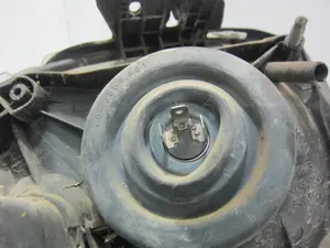 Foto de FARO IZQUIERDO RENAULT CLIO II FASE I (B/CB0) 1.2 (58 CV / 43 KW) referencia 205492B foto 2