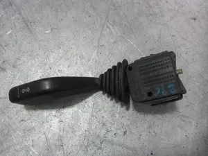 Foto de MANDO INTERMITENTES OPEL ZAFIRA A 2.0 DTI (101 CV / 74 KW) referencia 90221174