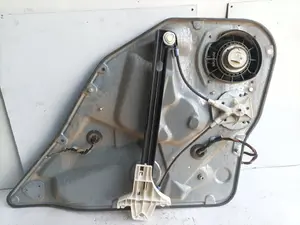 Foto de ELEVALUNAS TRASERO IZQUIERDO SEAT IBIZA (6L1) referencia 6L4839755 foto 3