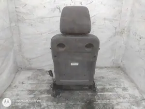 Foto de ASIENTO DELANTERO DERECHO MITSUBISHI MONTERO (V20/V40) 2.8 Turbodiesel (125 CV / 92 KW) foto 5