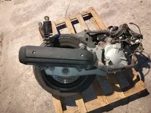Foto de TUBO ESCAPE COMPLETO YAMAHA X-MAX 125