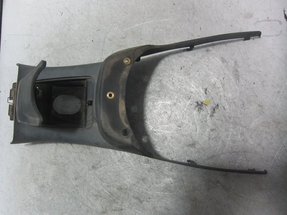Foto de CARENADO PIAGGIO (VESPA) VESPA GTS 124 cm3 - 11 kW (15 CV / 11 KW) referencia 653794