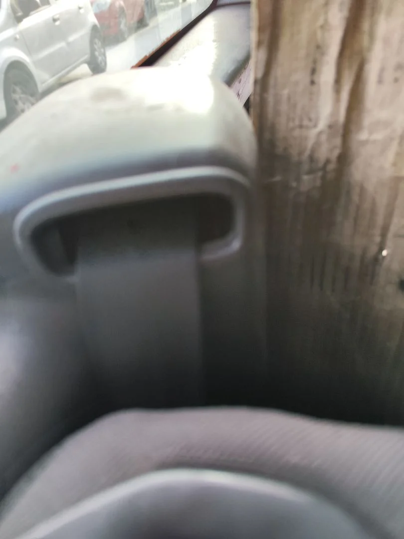 Foto de CINTURON SEGURIDAD TRASERO DERECHO FORD FOCUS FAMILIAR (CAK) 1.8 TDCi Turbodiesel CAT (116 CV / 85 KW)