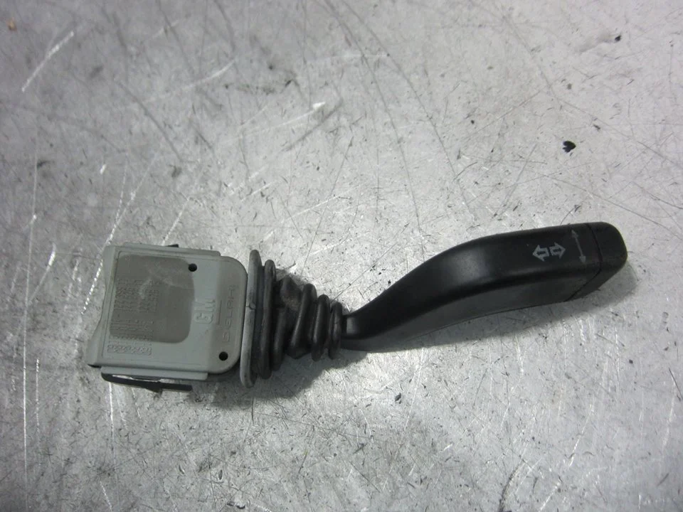 Foto de MANDO INTERMITENTES SUZUKI IGNIS RM (MH) 1.3 DDiS Diesel CAT (69 CV / 51 KW) referencia 0918101012239911